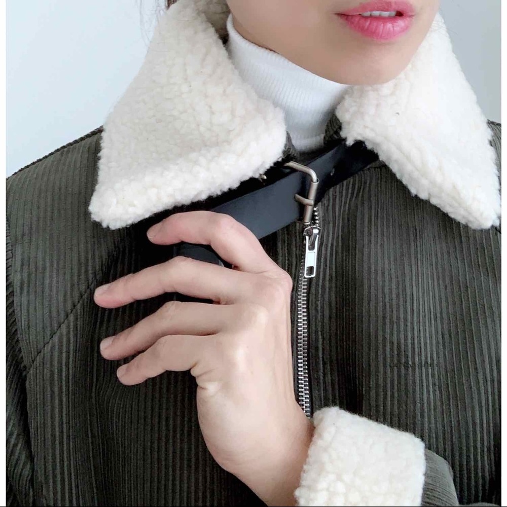 CHICBOMB - Picture 5 of 14